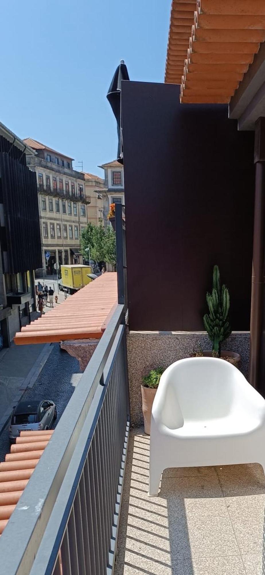 Boutique Rentals-The Alma Apt W/ Balcony Porto Bagian luar foto